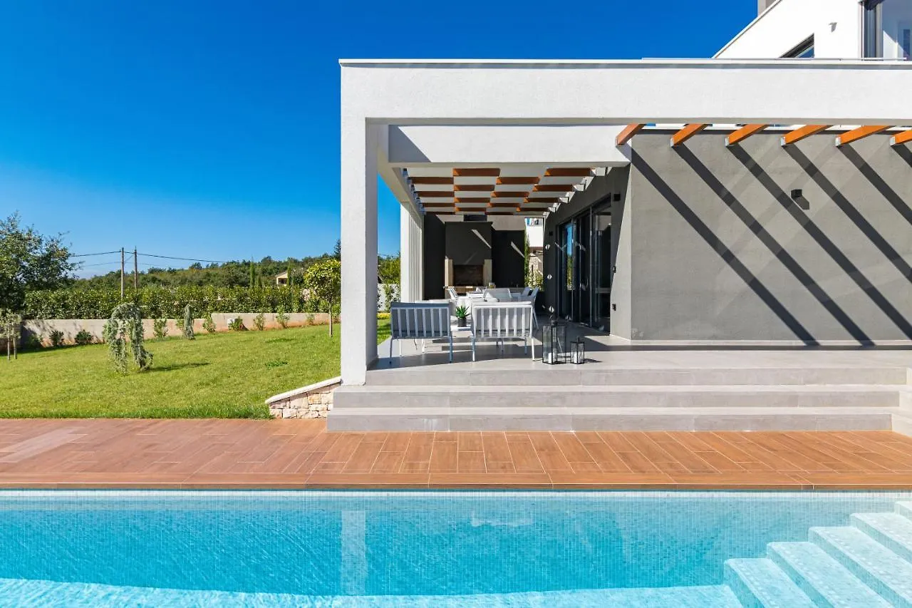Villa Sabina Visnjan 0*,  Croatia